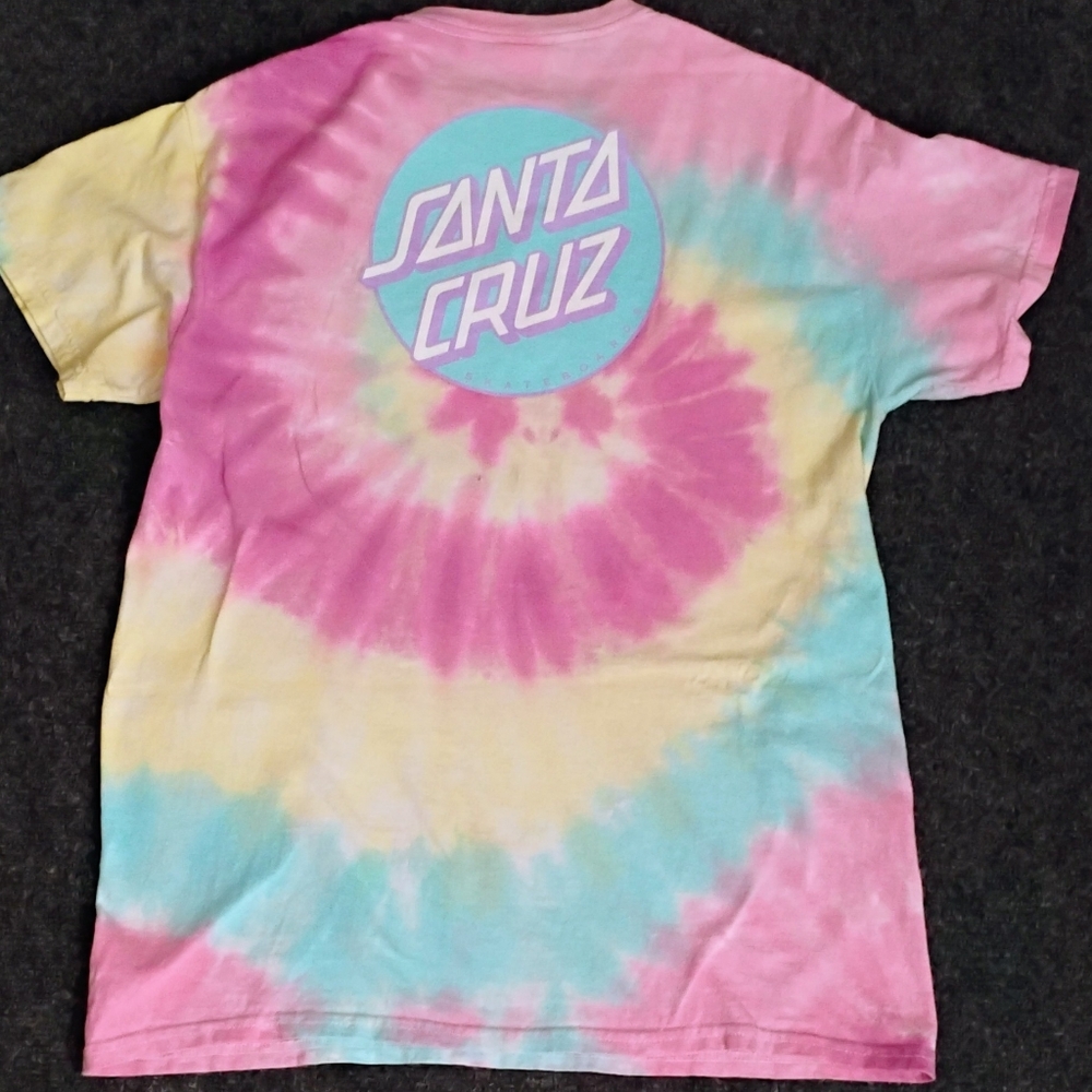 Santa Cruz tie dye skate T shirt sz M